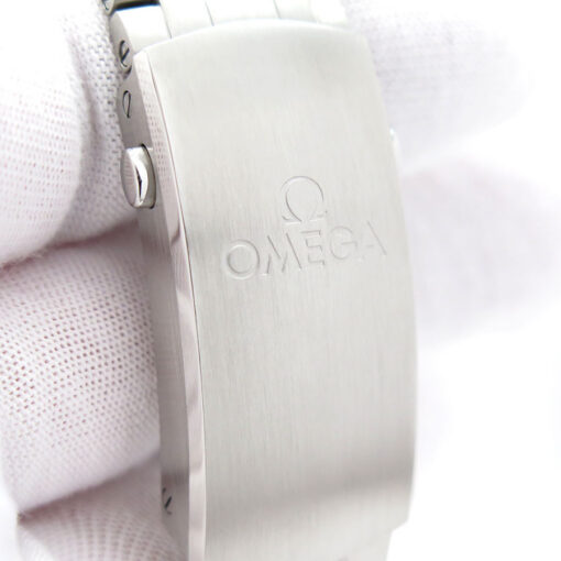 Omega Seamaster Diver 300m with Grey Dial on Bracelet - Image 9