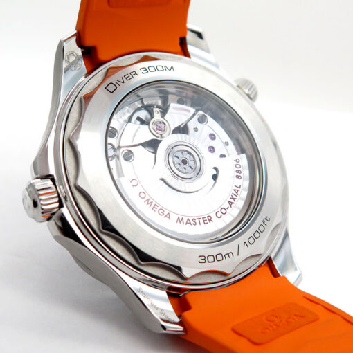 Omega Seamaster No Date Diver 300m with Black Dial on Orange Rubber Strap (New Model) - Image 4