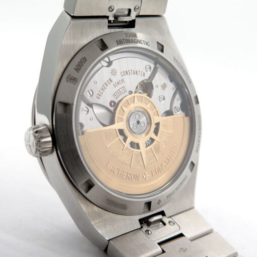 Vacheron Constantin 4500V Overseas Automatic with Silver Dial - Image 4