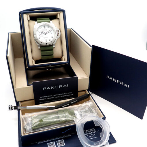 Panerai PAM 1595 Submersible QuarantaQuattro 44mm - Image 2