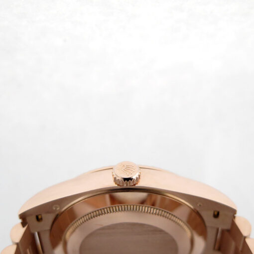 Rolex 228235 Day Date 40 18K Rose Gold with Olive Green Dial - Image 4