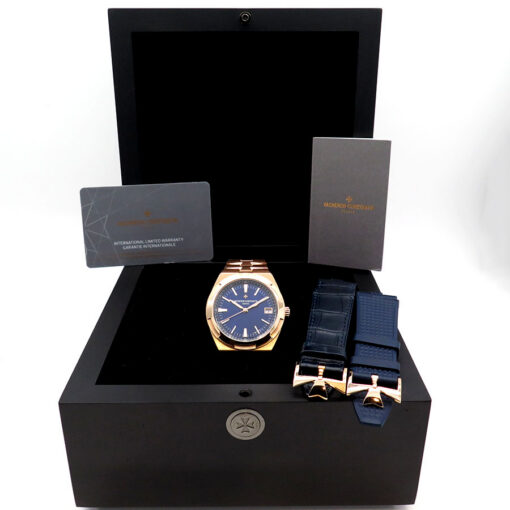Vacheron Constantin 4500V Overseas 18K Rose Gold with Blue Dial - Image 2