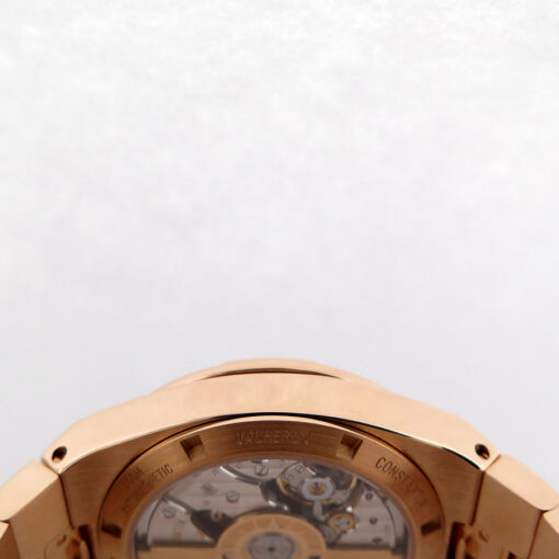 Vacheron Constantin 4500V Overseas 18K Rose Gold with Blue Dial - Image 6