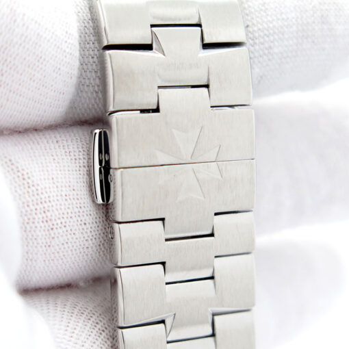 Vacheron Constantin 4500V Overseas with Black Dial Automatic - Image 8