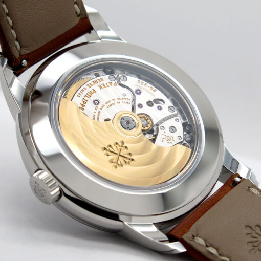Patek Philippe 5212A Calatrava Weekly Calendar Automatic - Image 5