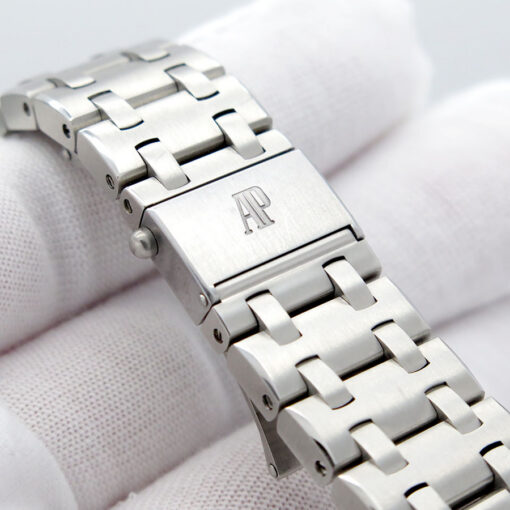 Audemars Piguet 26170ST Royal Oak Offshore Chronograph on Bracelet - Image 8