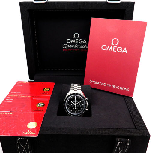Alternative view of Omega Speedmaster Professional Moonwatch “Sapphire Sandwich” with 3861 Movement