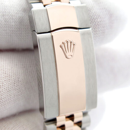 Rolex 126331 Datejust 41 18K/SS with Slate Roman Dial on Jubilee - Image 7
