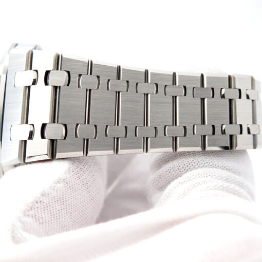 Audemars Piguet 15510ST Royal Oak with Green Dial - Image 8