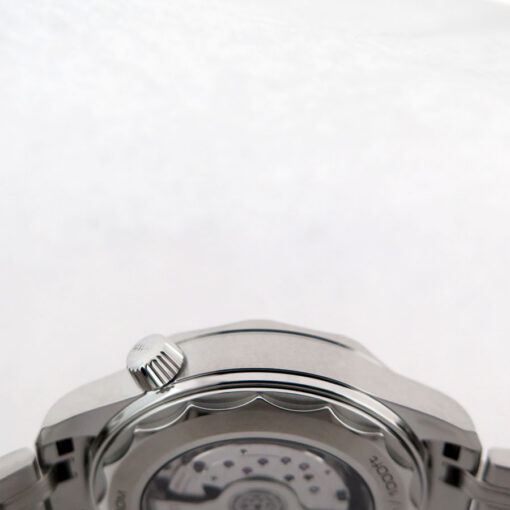 Omega Seamaster Diver 300m with Black Dial on Bracelet - Image 6