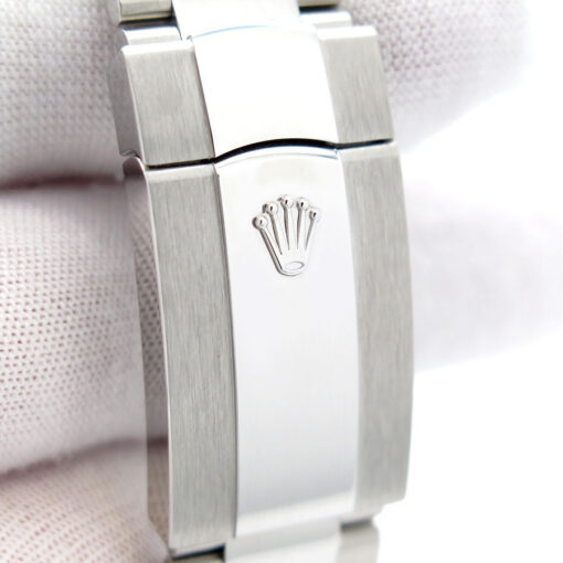 Rolex 326934 Skydweller with Blue Dial on Oyster (New Old Stock) - Image 7