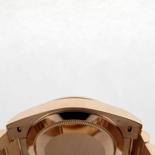 Rolex 228235 Day Date 40 18K Rose Gold with White Roman Dial - Image 5