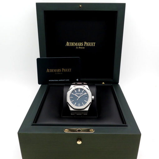 Audemars Piguet 15550ST Royal Oak 37mm with Blue Dial - Image 2
