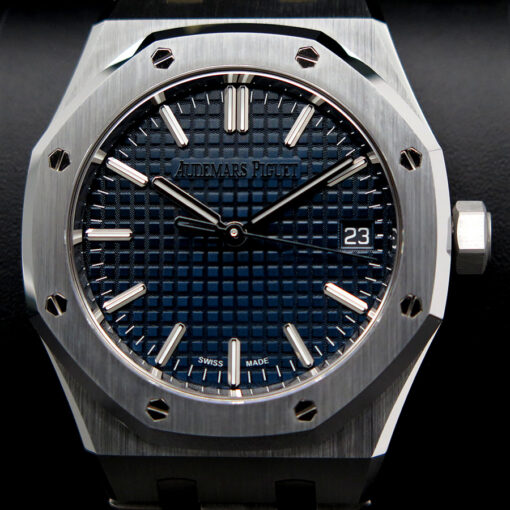 Audemars Piguet 15550ST Royal Oak 37mm with Blue Dial - Image 3