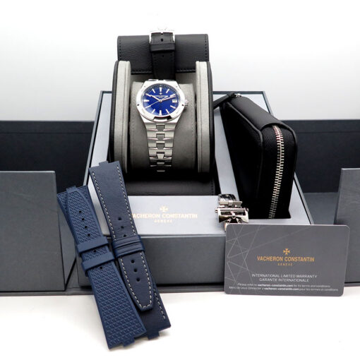 Vacheron Constantin 4520V Overseas with Blue Dial Automatic - Image 2