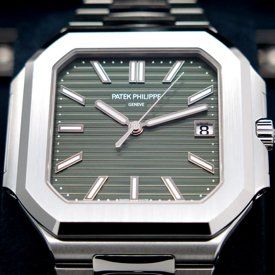 Patek Philippe 5821/1A Cubitus Automatic with Green Dial - Image 3