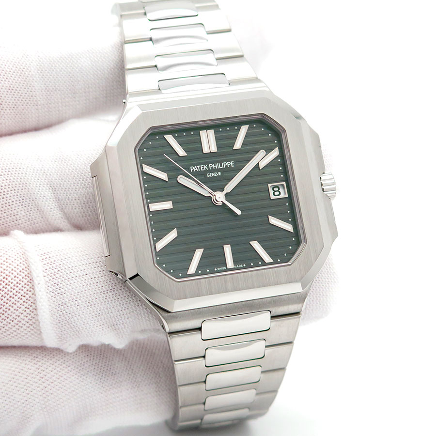 Patek Philippe 5821/1A Cubitus Automatic with Green Dial