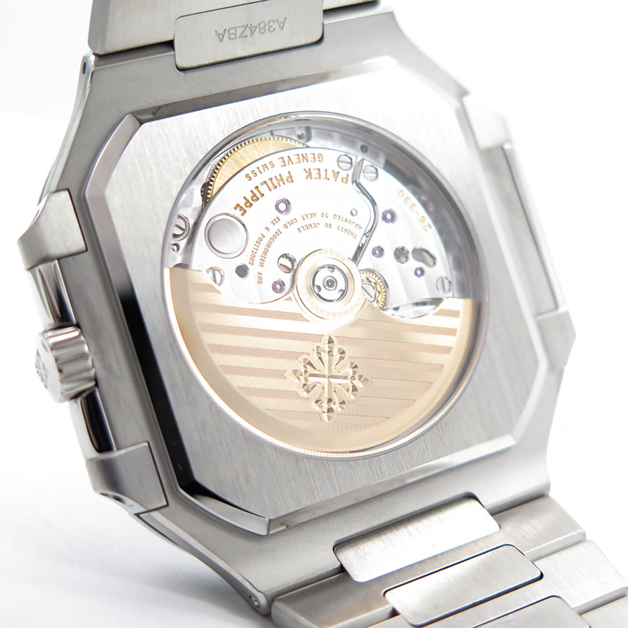 Patek Philippe 5821/1A Cubitus Automatic with Green Dial - Image 4