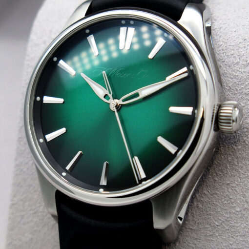 H. Moser & Cie 3201-1201 Pioneer Centre Seconds with Cosmic Green Dial - Image 3