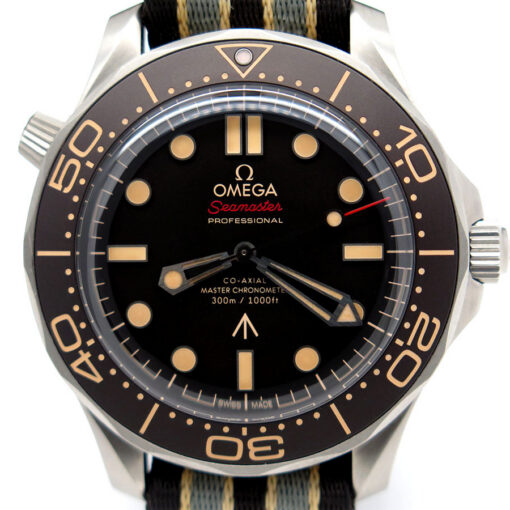 Omega Seamaster Diver 300m ‘007 Edition Titanium on NATO - Image 3