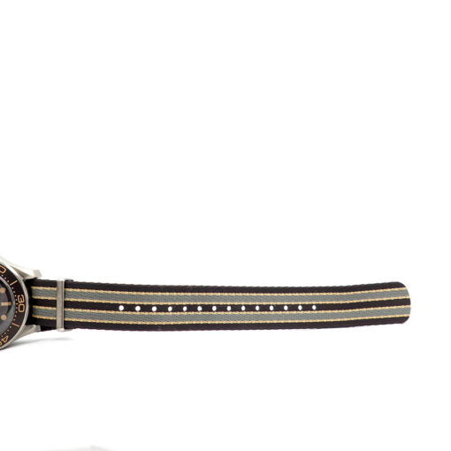 Omega Seamaster Diver 300m ‘007 Edition Titanium on NATO - Image 8