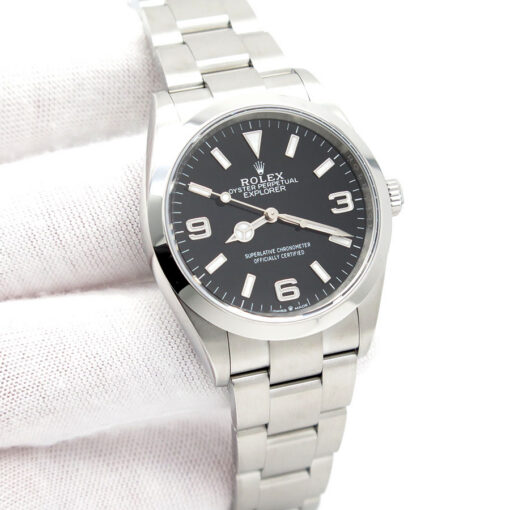 Rolex 124270 Explorer