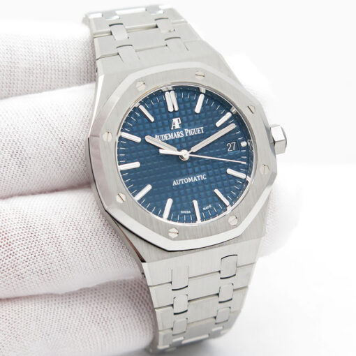 Audemars Piguet 15450ST Royal Oak 37mm with Blue Dial