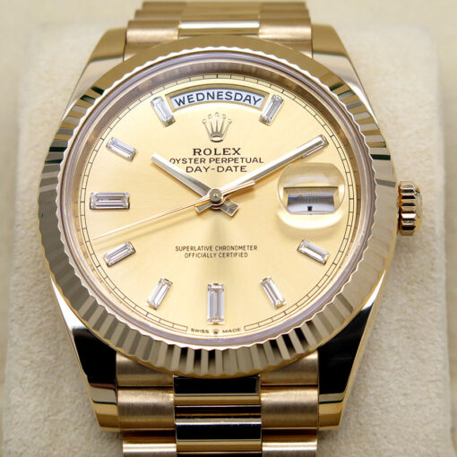 Rolex 228238 Day Date 40 18K Yellow Gold with Champagne Baguette Diamond Dial - Image 3