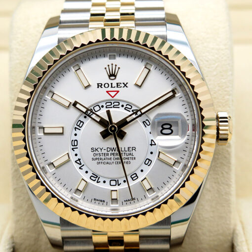 Rolex 326933 Skydweller 18K/SS with White Dial on Jubilee - Image 3