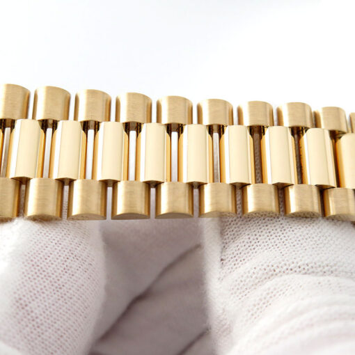 Rolex 228238 Day Date 40 18K Yellow Gold with Champagne Baguette Diamond Dial - Image 8