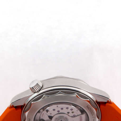 Omega Seamaster No Date Diver 300m with Black Dial on Orange Rubber Strap (New Model) - Image 6
