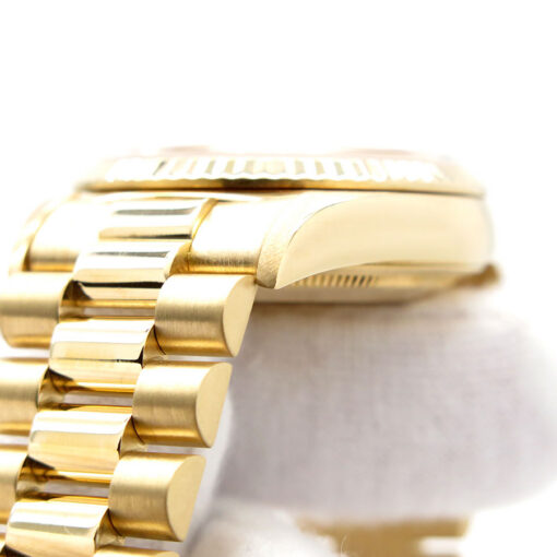 Rolex 18238 Day Date 18K Yellow Gold with Champagne Roman Dial - Image 6