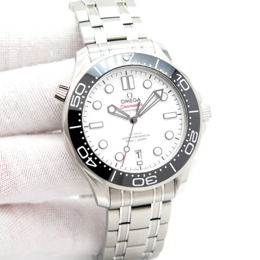 Omega Seamaster Diver 300m with White Dial on Bracelet
