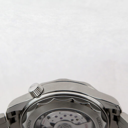 Omega Seamaster Diver 300m with White Dial on Bracelet - Image 6