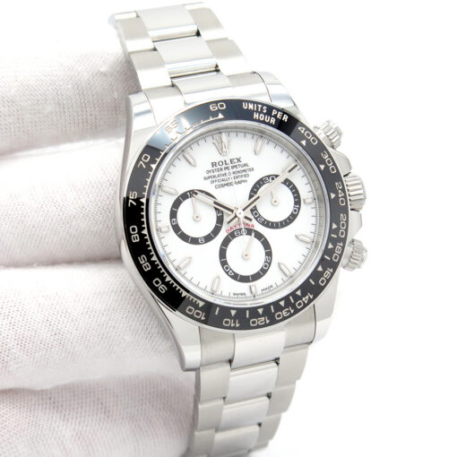 Rolex 126500LN Cosmograph Daytona with White Dial
