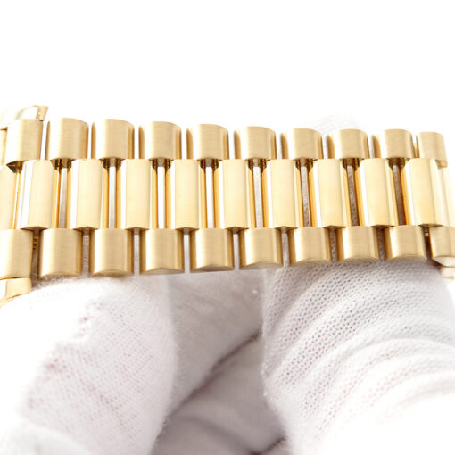 Rolex 228238 Day Date 40 18K Yellow Gold with Champagne Roman Dial - Image 6