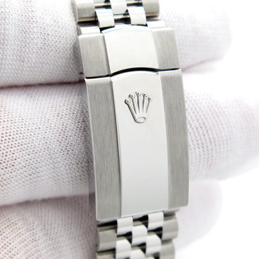 Rolex 126234 Datejust with Mint Green Dial on Jubilee - Image 7