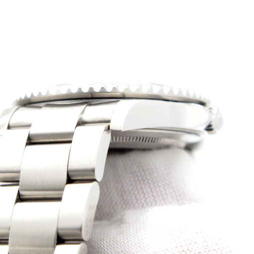 Rolex 16710BLRO GMT Master II - Image 8