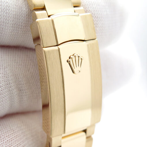 Rolex 326938 Skydweller 18K Yellow Gold with White Dial - Image 7