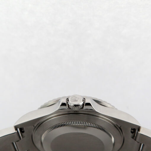 Rolex 16710 GMT Master II with Red/Black Bezel - Image 4