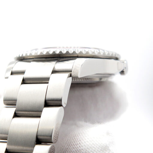 Rolex 16710 GMT Master II with Red & Blue Bezel - Image 8