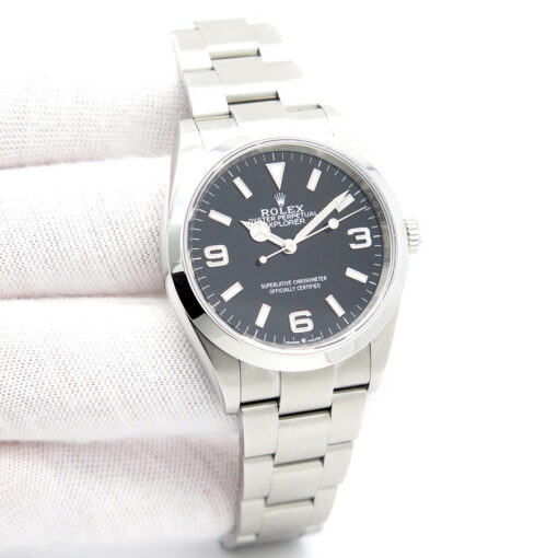 Rolex 124270 Explorer