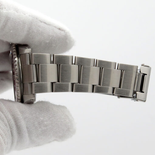 Rolex 16710 GMT Master II with Red/Black Bezel - Image 13