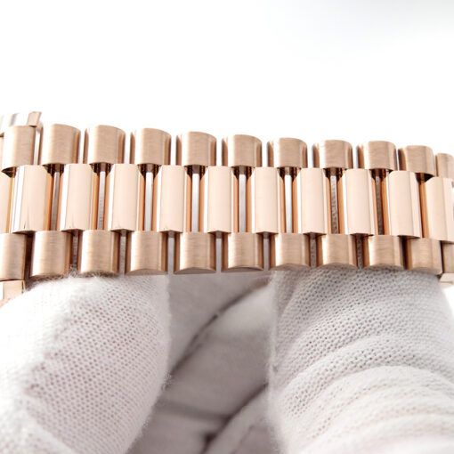 Rolex 228235 Day Date 40 18K Rose Gold with Olive Green Dial - Image 8