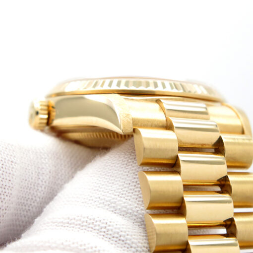 Rolex 18238 Day Date 18K Yellow Gold with Champagne Arabic Dial - Image 6