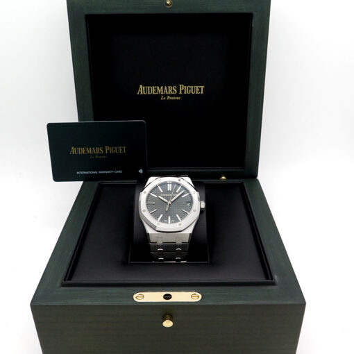 Audemars Piguet 15510ST Royal Oak with Green Dial - Image 2