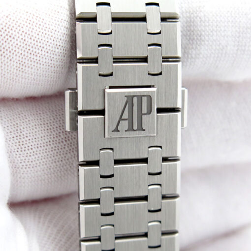 Audemars Piguet 15510ST Royal Oak with Green Dial - Image 8