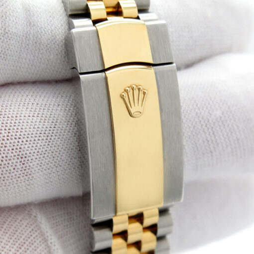 Rolex 126233 Datejust 18K/SS with Champagne Diamond Fluted Motif Dial on Jubilee - Image 7