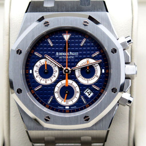 Audemars Piguet 26300ST Royal Oak 39mm Chronograph with Blue Dial - Image 4