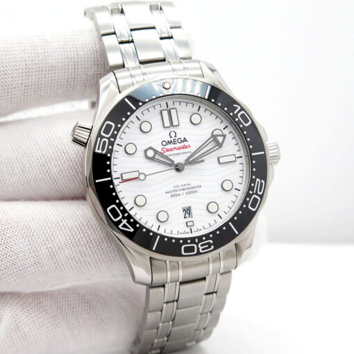 Omega Seamaster Diver 300m with White Dial on Bracelet